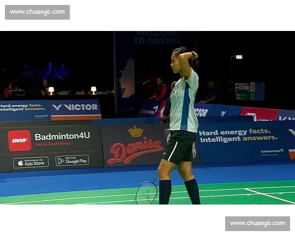 羽毛球比赛中如何快速读懂比分变化与技巧提升的关键分析 羽毛球比赛中如何快速读懂比分变化与技巧提升的关键分析